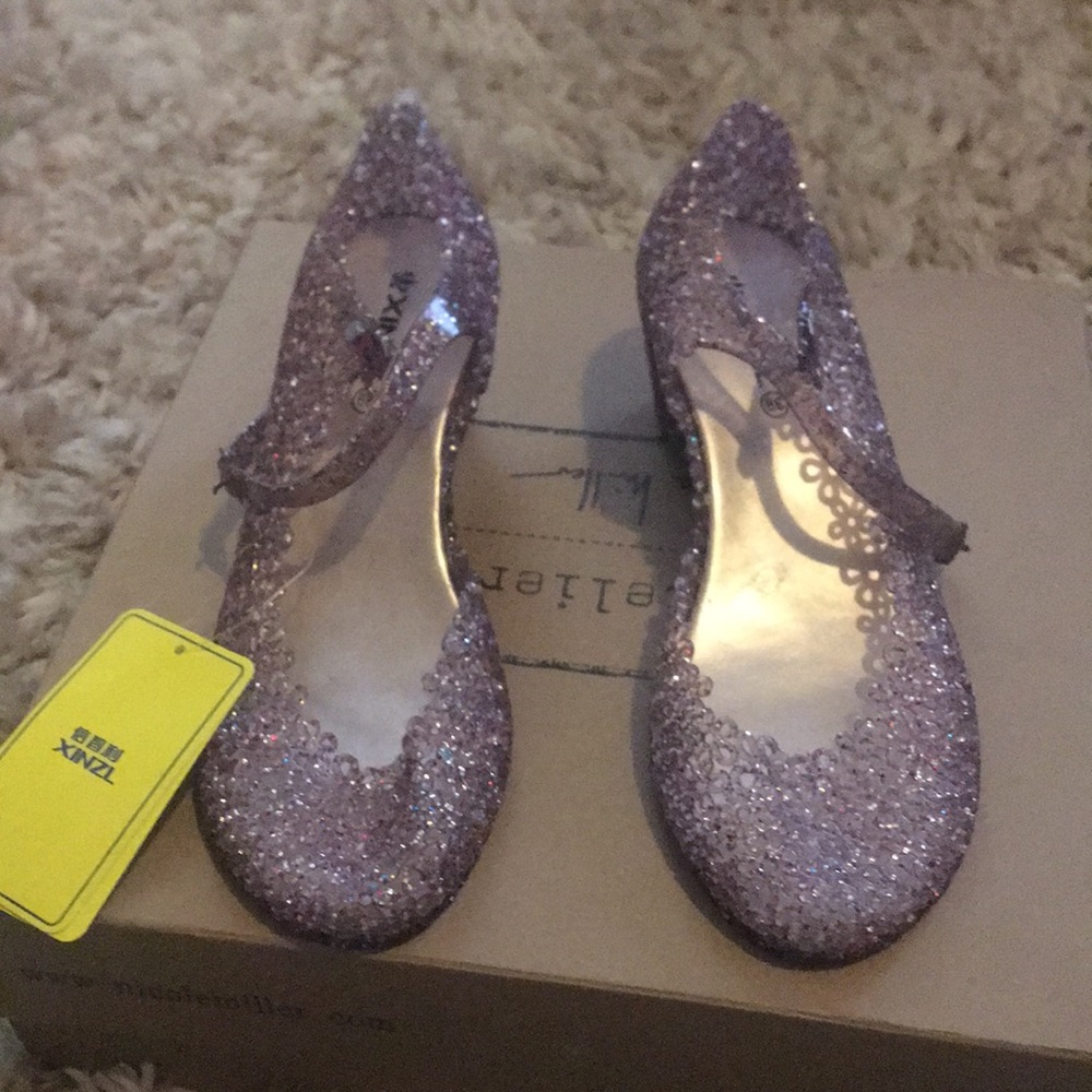 Brand new sandals
